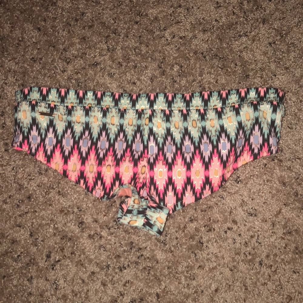 Victoria’s Secret cheeky bathing suit bottoms